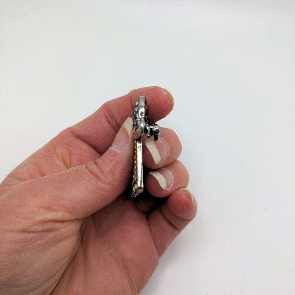 Sparkling UFO Crystal Brooch - Picture 4 of 7